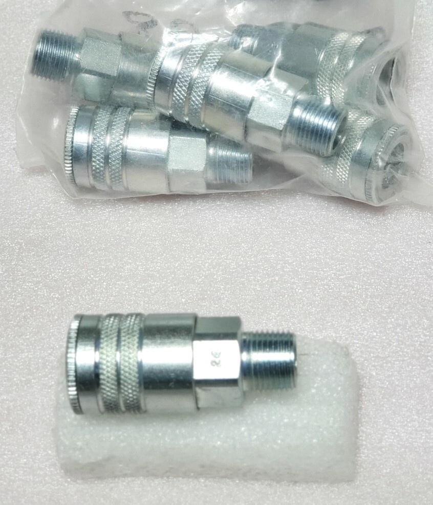 Lot of 3 – Parker 24 Coupler Body,Steel,Mnpt,3/8 In. Pipe