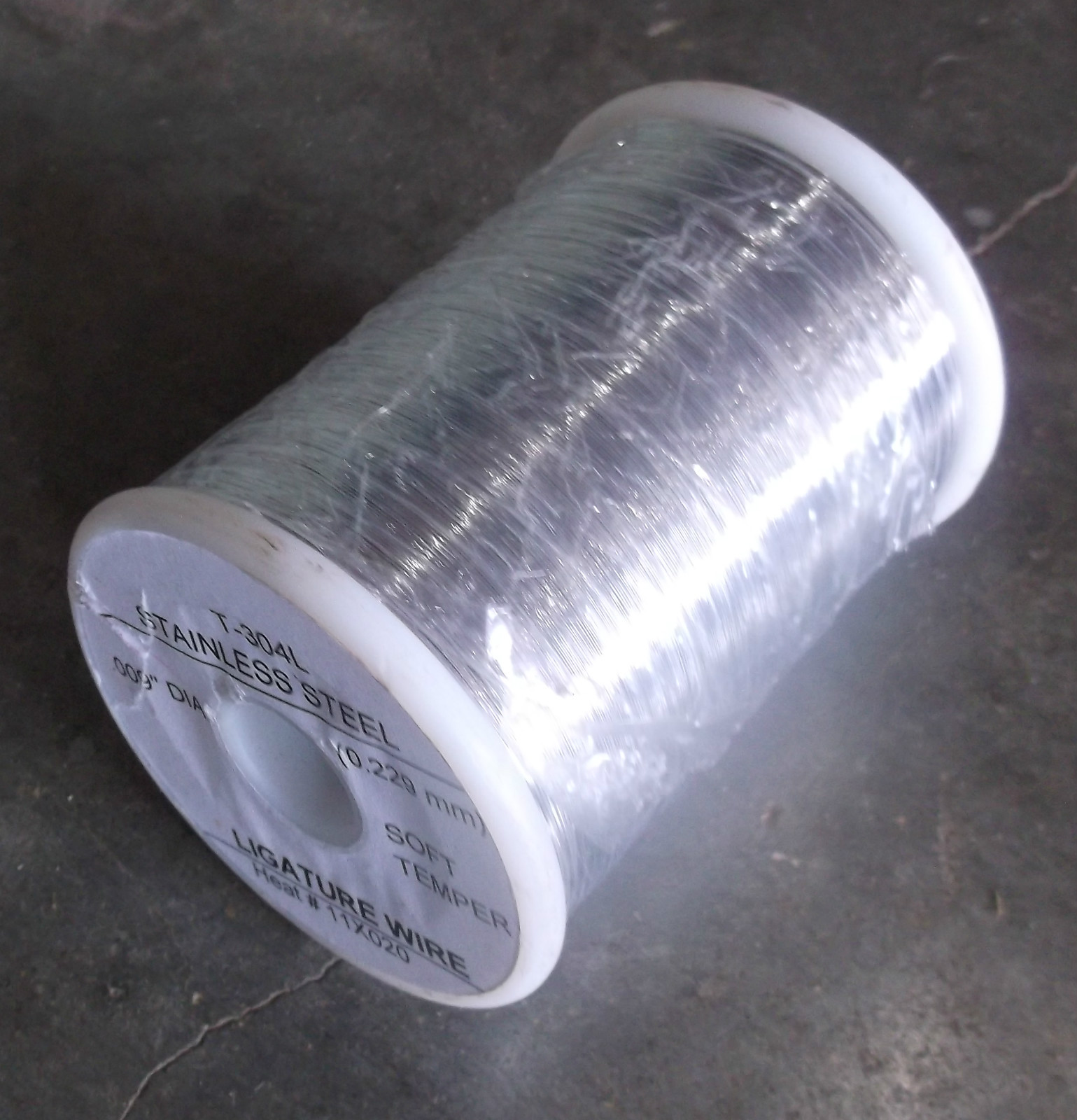 Spooled Ligature Wire Soft Temper T-304L SS .009″ (.229mm) Dia. 1lb (500g)