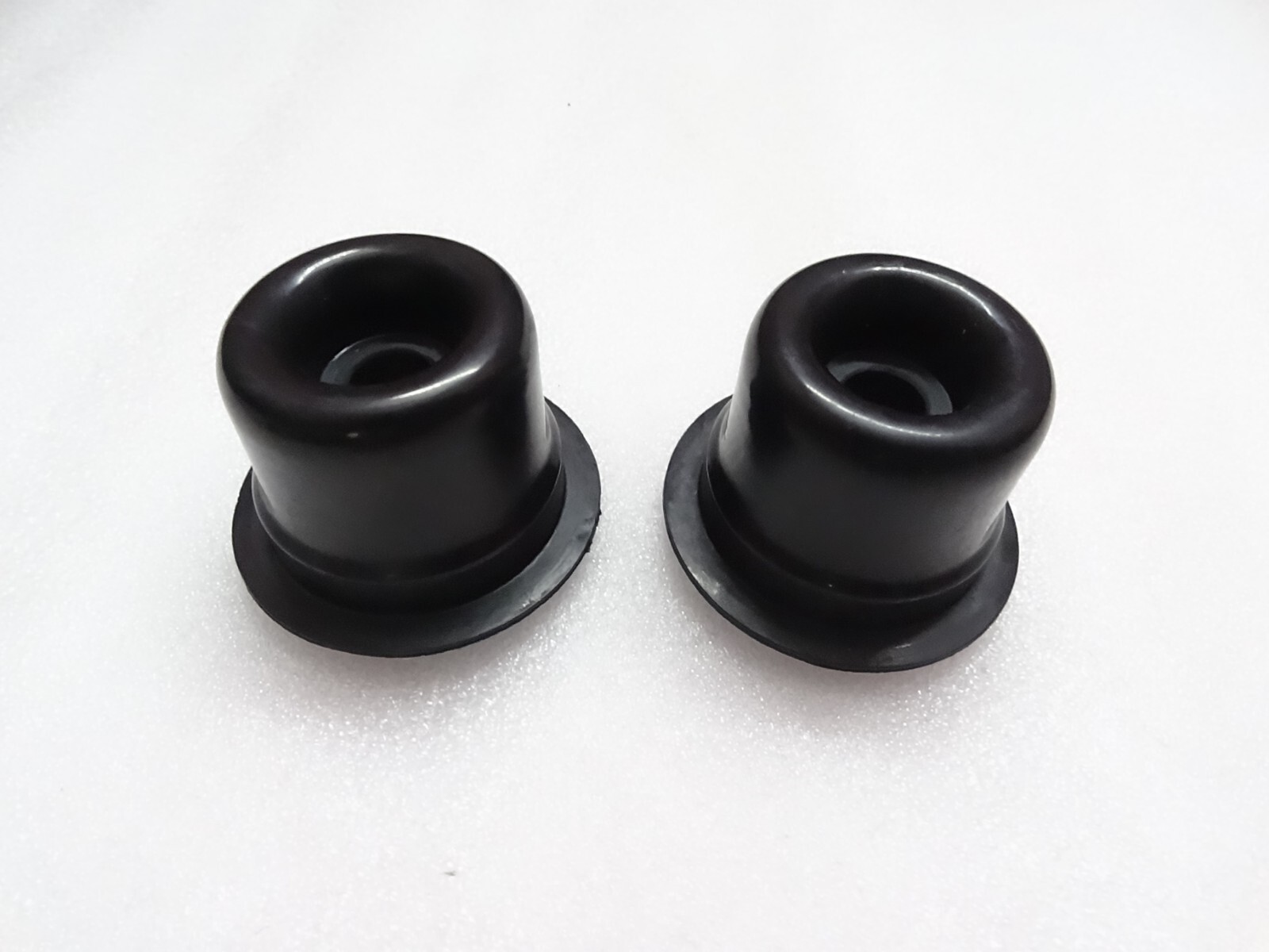 Massey Ferguson Brake Actuator Rod Seal x2 #18D14