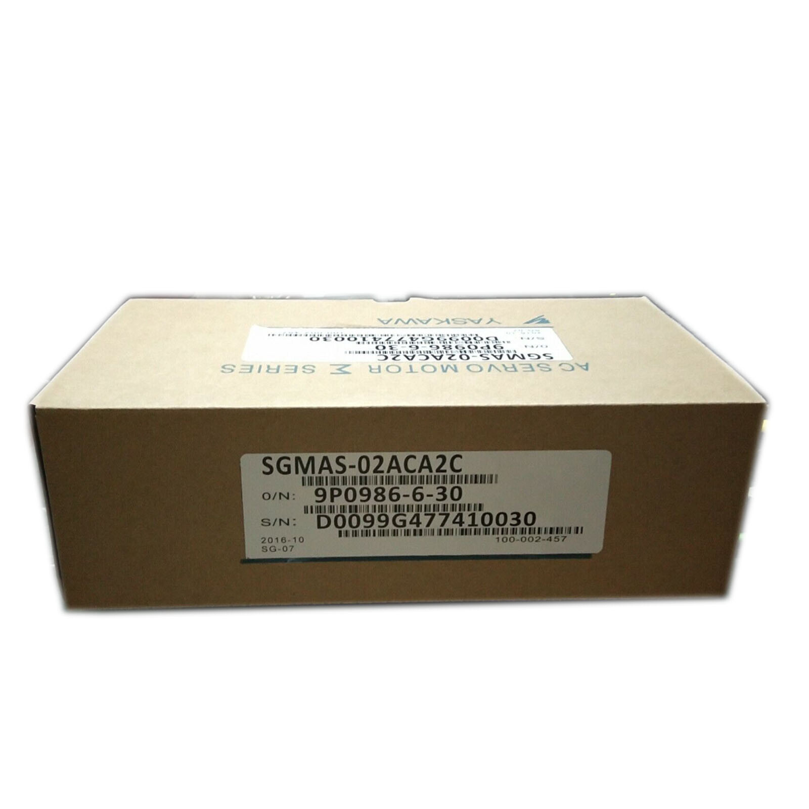 1PC New in box YASKAWA SGMAS-02ACA2C Servo motor