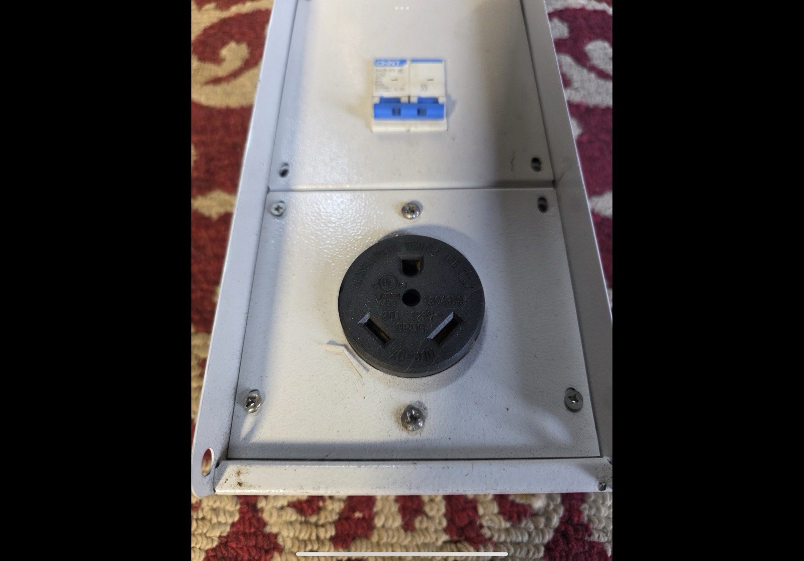 CHNT UL Listed Metal Enclosure Box 32A 2-Pole NEMA 10-30R 201-250V