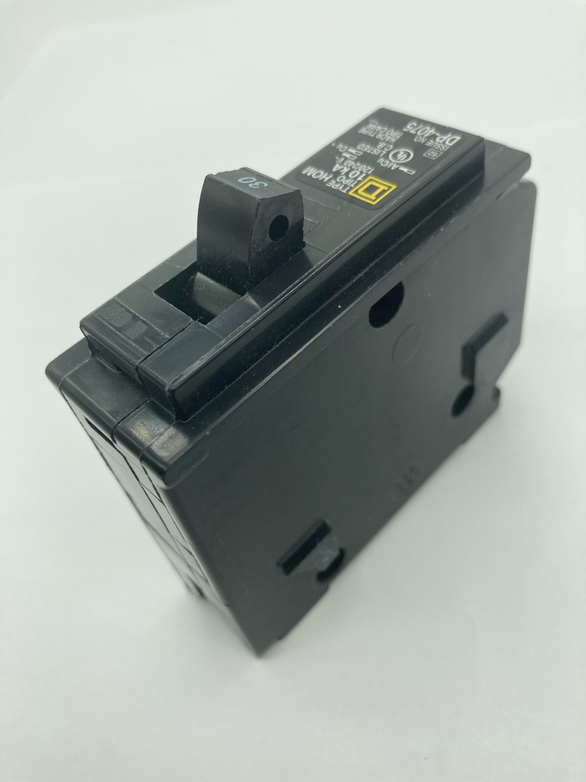 New Homeline HOM130CP 1 Pole 30 Amp 120 240V AC Plug In Square D Breaker 1 Pack
