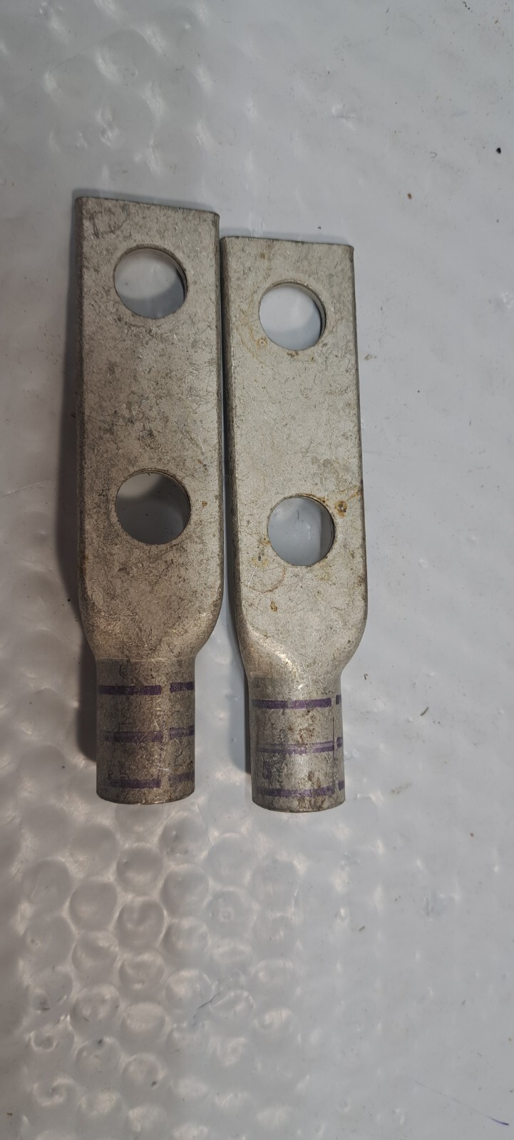 2X YAV28L-2NTC-FX 4/0 550/24 Purple Die 15 Compression Lug