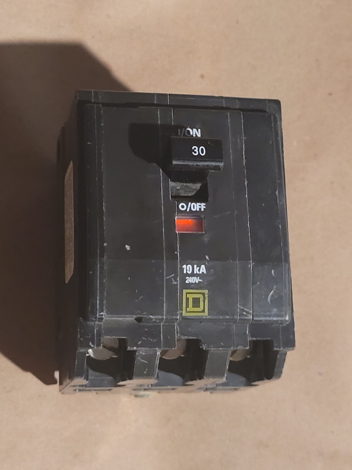 SQUARE D QO330 3 POLE 30 AMP 120/240V BREAKER