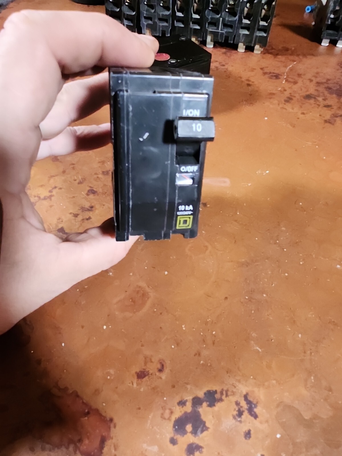 Square D QO210 2 Pole 120/240V 10A Plug In Circuit Breaker