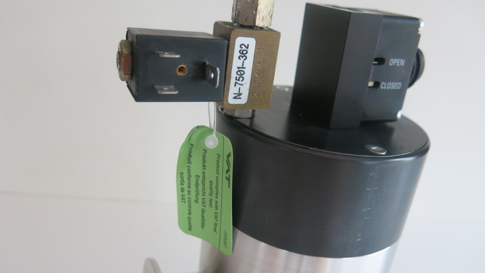 VAT 26334-KE41-AEW1/0002 Valve