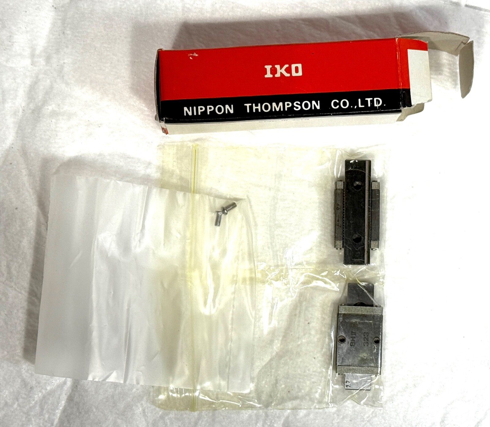 LWLF10C1R40BS2EF004 IKO Linear Bearing 2 Pairs Per Box