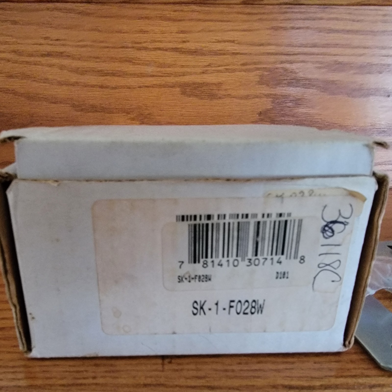 SecuraKey SK-028W TOUCH CARD READER (WIEGAND DATA OUTPUT) VER 3.05 FMT 30