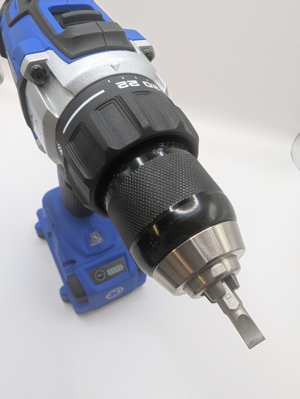 Kobalt 24V Max Brushless Drill Driver with Battery/Charger/Soft Bag and Bit Set