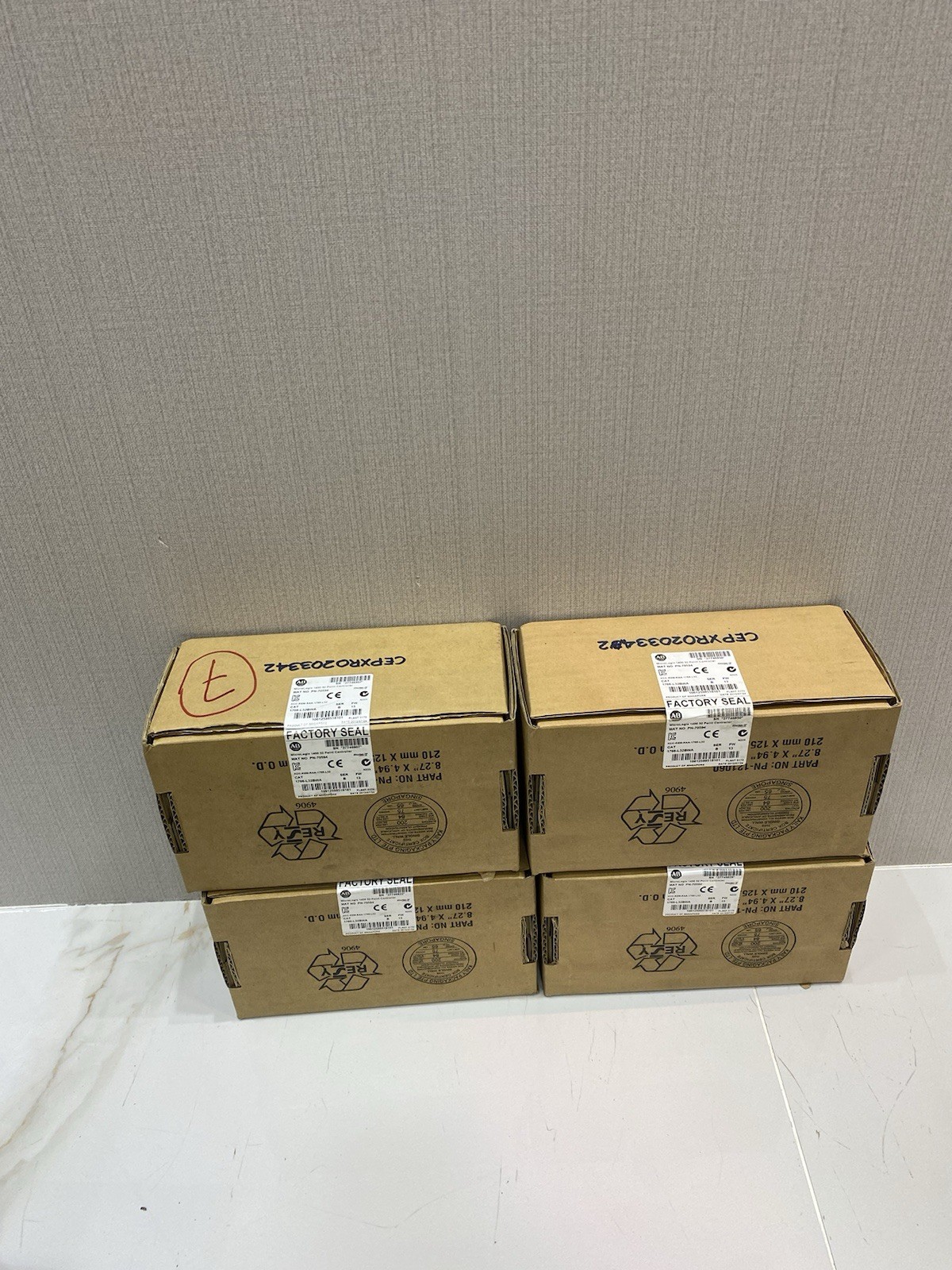 Sealed Allen Bradley 1766-L32BWA Ser.B MicroLogix 1400 PLC Processor