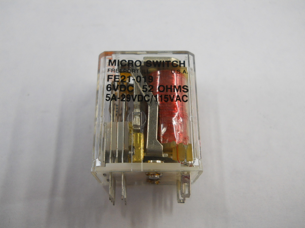 MICRO SWITCH FE-21019RY RELAY *NIB*
