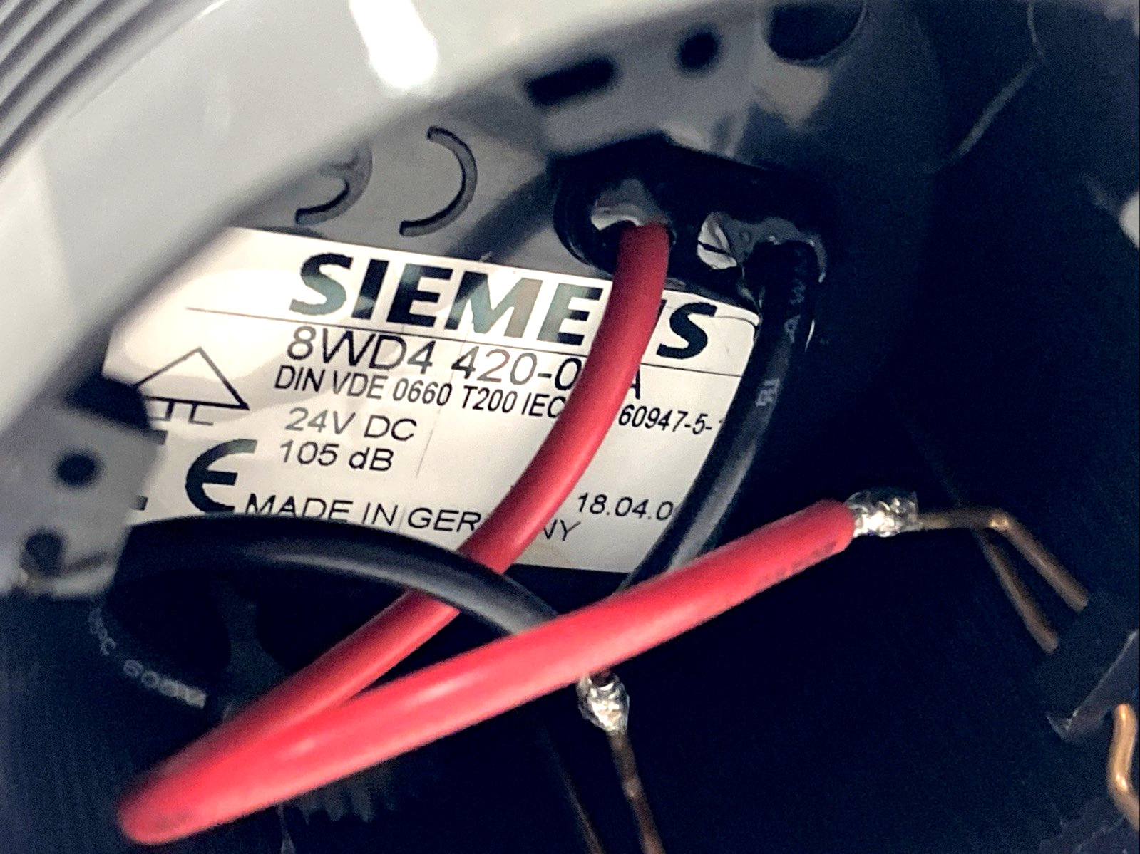 Siemens 8WD4420-0EA Alternating Tone Siren Element 105dB 24V AC/DC