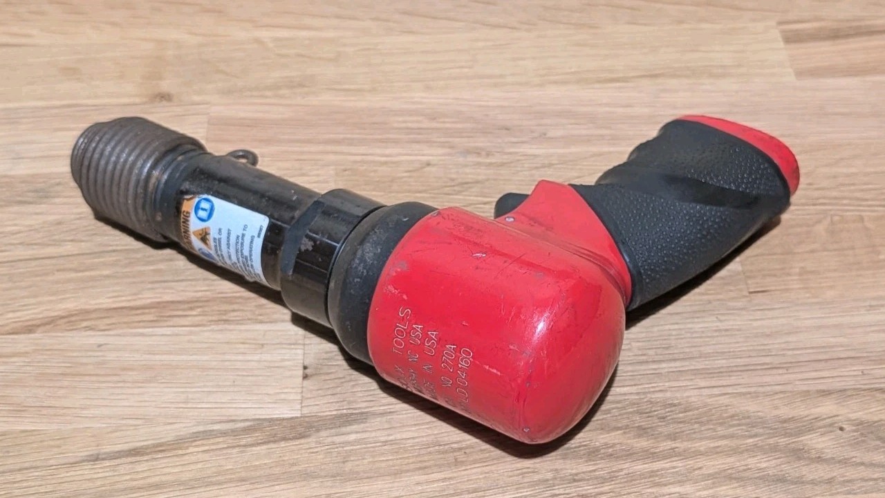 Sioux 270A Pneumatic Rivet Gun Riveter M Air Powered Tool