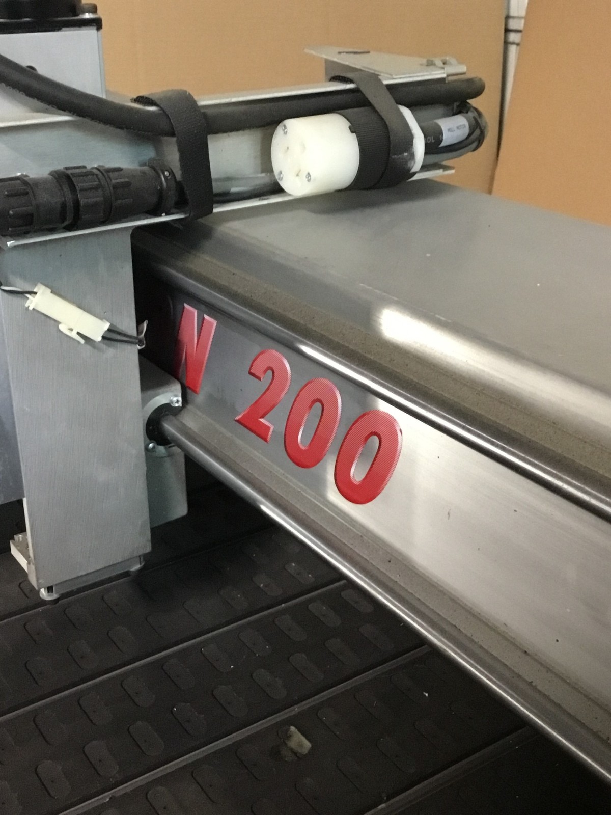 Gerber SR-24 Dimension 200 Engraver CNC Router 41×47 w/accessories & Flat Bed