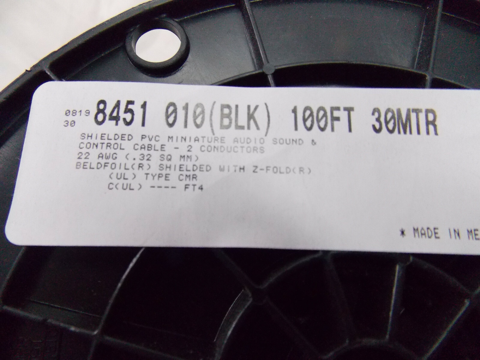 Belden 8451 Shielded Audio Cable, 22awg, 100 Foot Roll