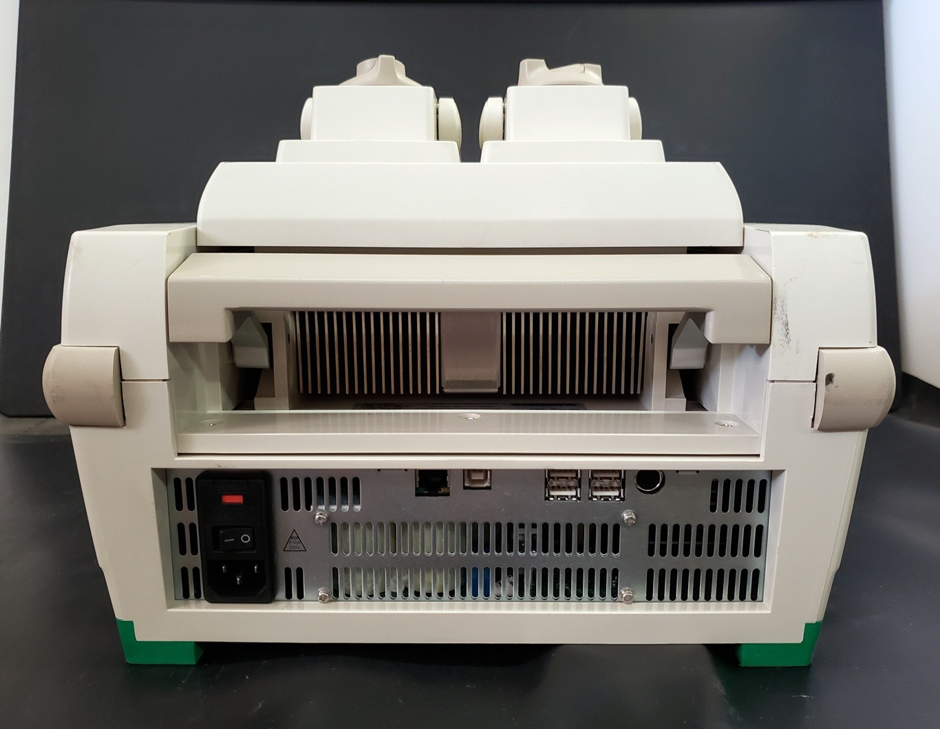 BIO-RAD C1000 Touch Thermal Cycler with 48/48W Fast Reaction Module