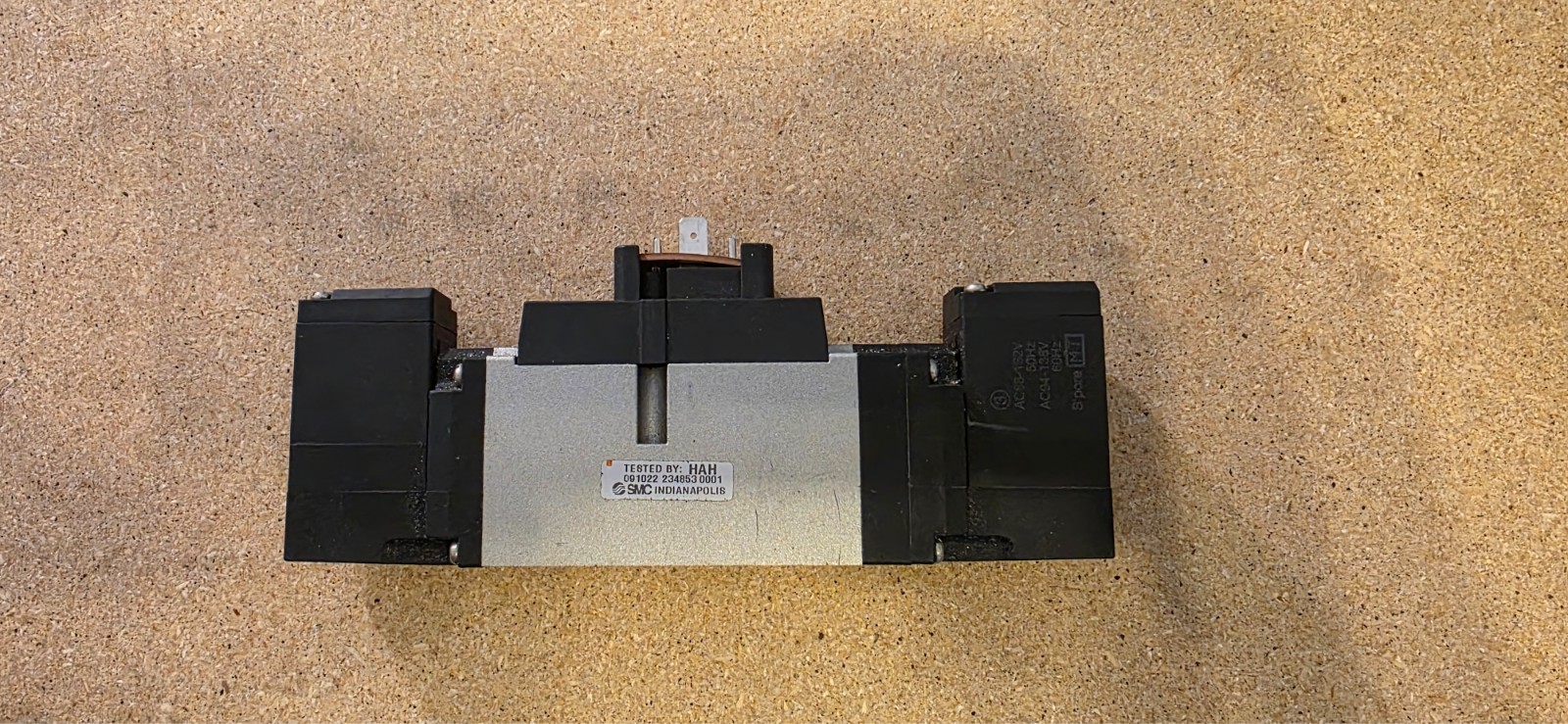 SMC NVFS3610-3D SOLENOID VALVE, VFS30000 SERIES, 5 PORT, 110VAC, DIN TERM