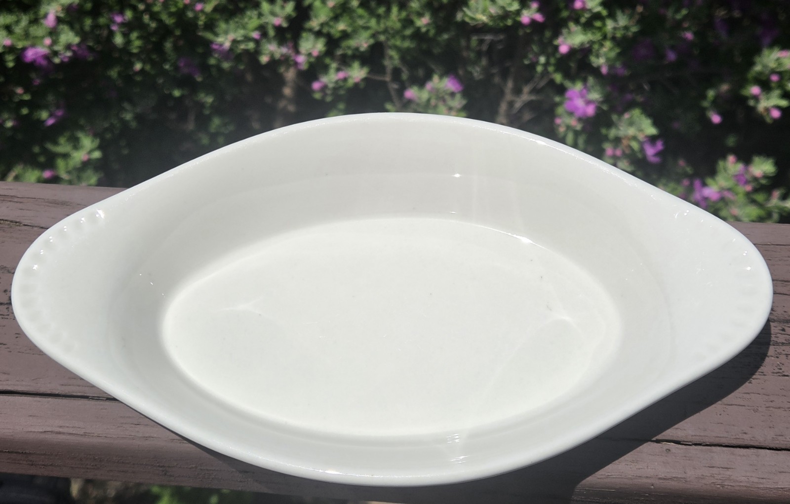 Tuxton China 117 Oval Dish Welsh Rarebit 8 ounces White