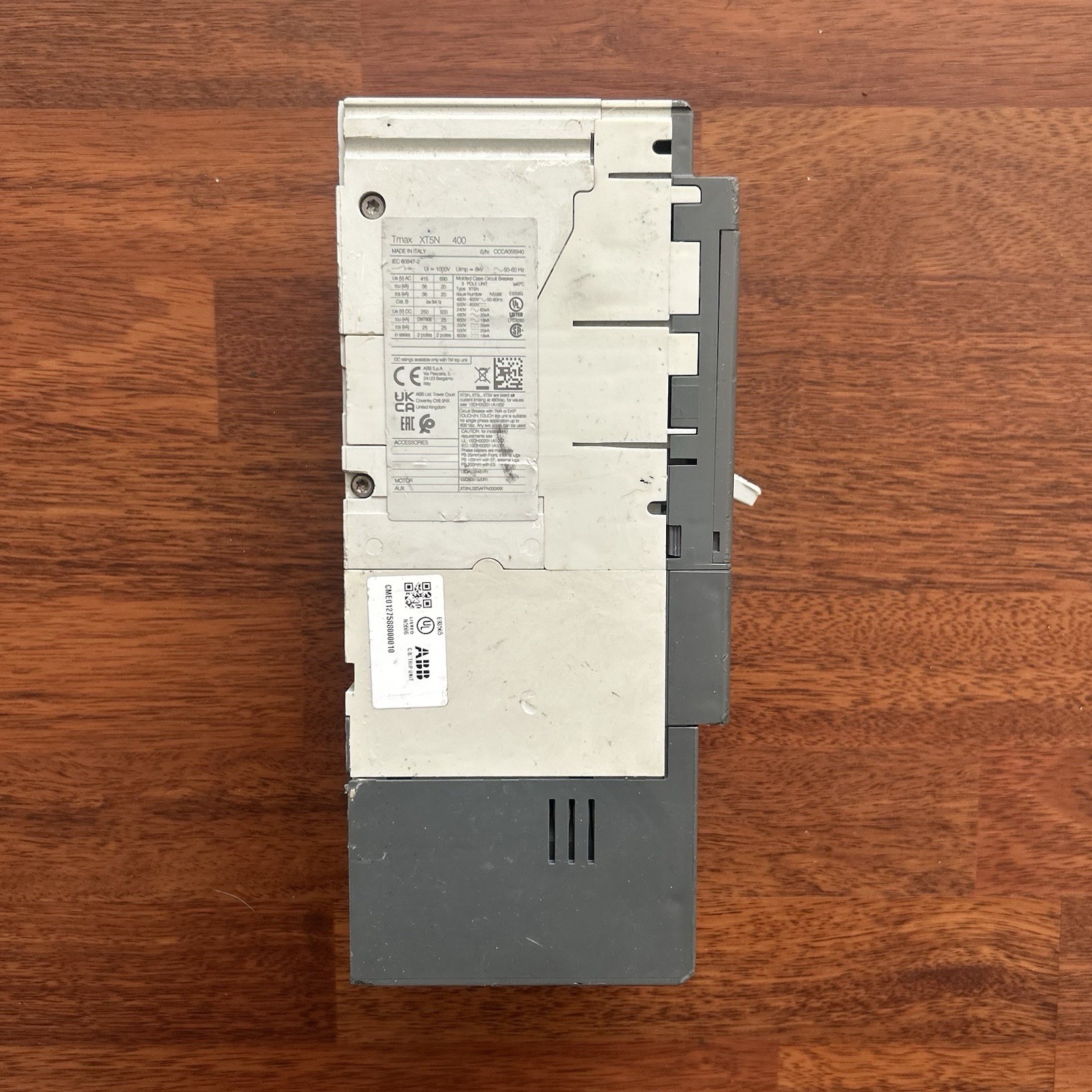 ABB SACE TMAX XT5N-400 Circuit Breaker