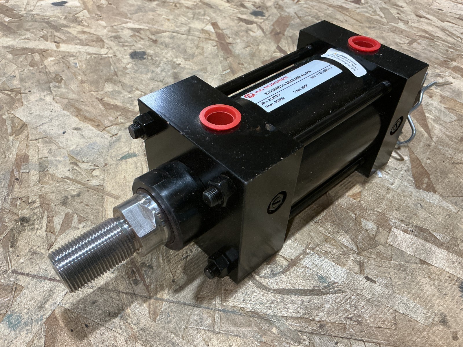 New Norgren EJ1255B1-3.25X5.000-AL-PS Pneumatic Cylinder Pmax: 250PSI – No Box