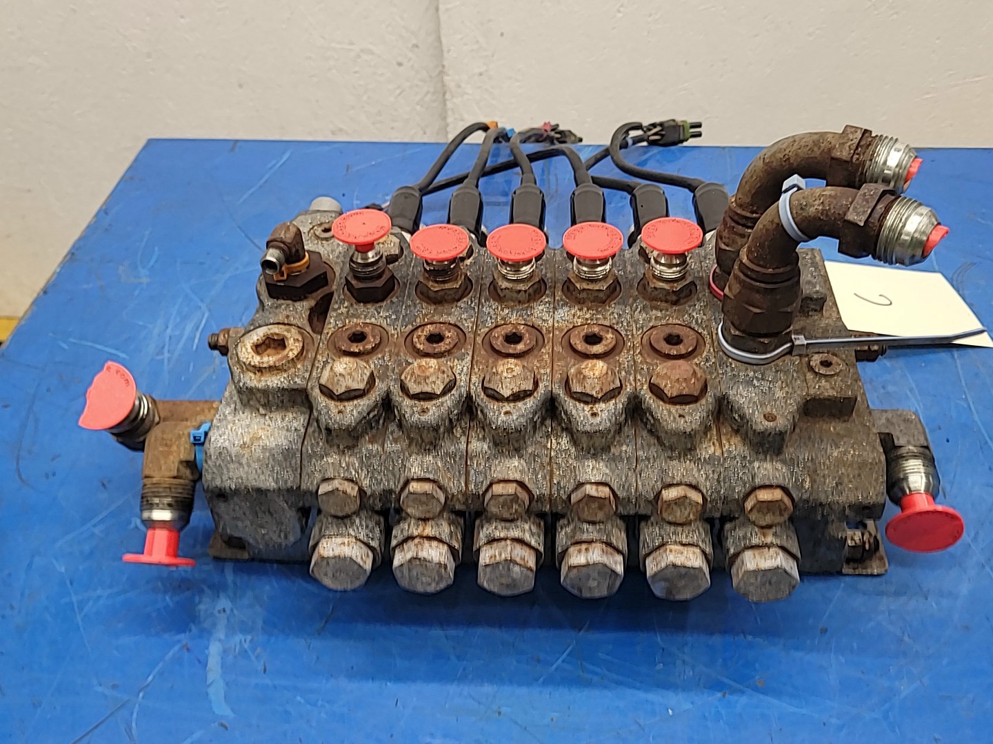 Parker Pulsar Hydraulic 6 Valve Stack Manifold VPL244 Assembly 100670985 Unit C