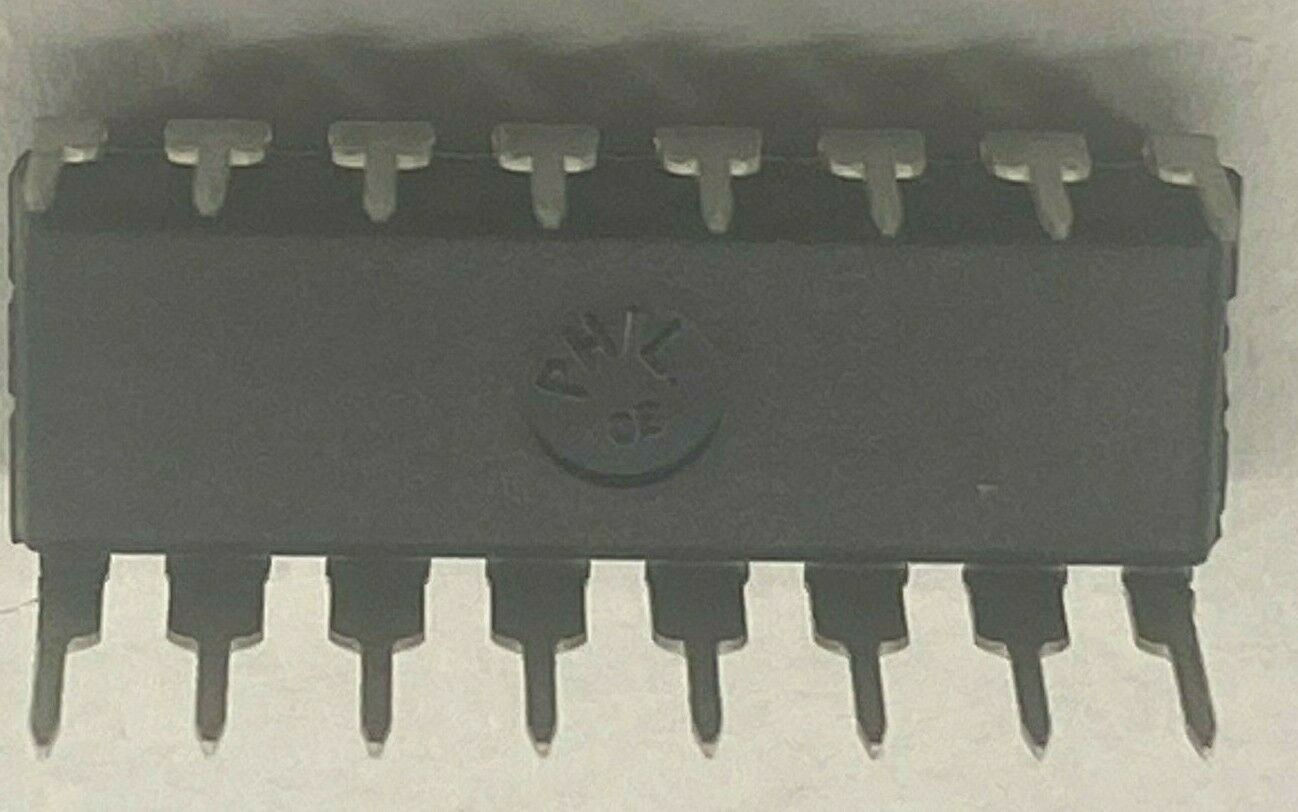 25PCS MC10H116P MC10H116 10H116P DIP 16PIN Triple Line Receiver IC