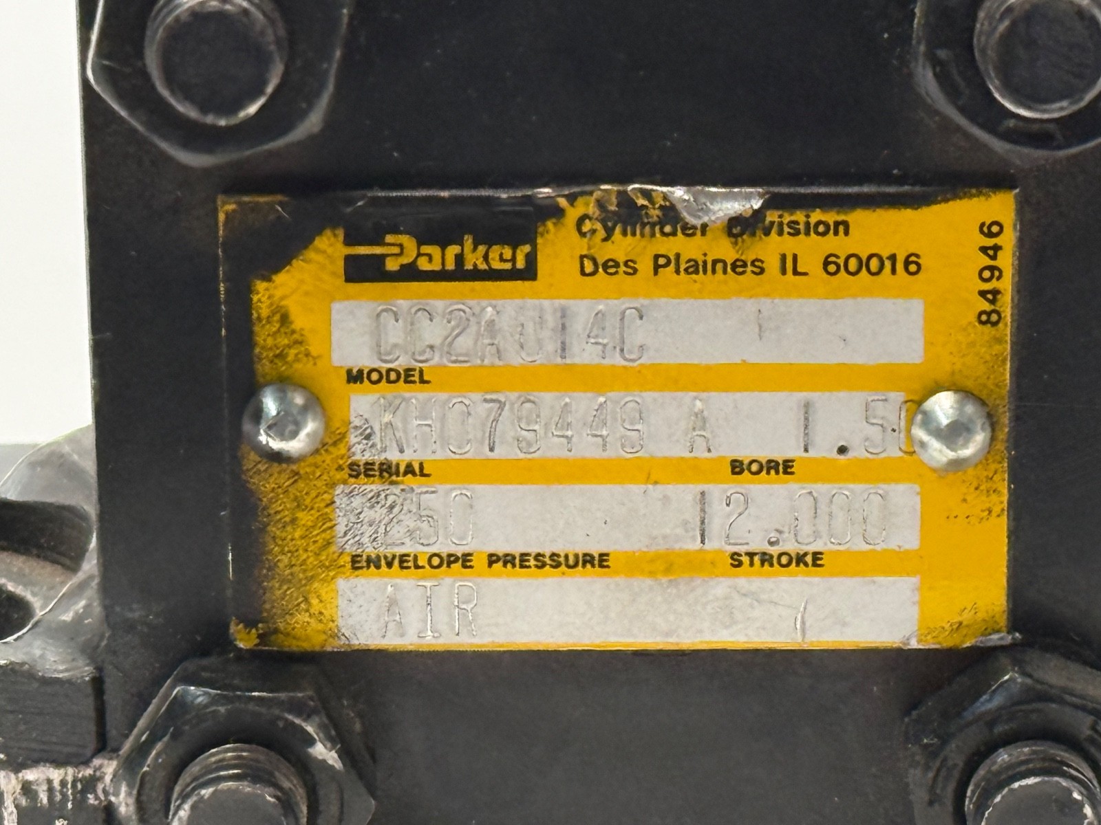 Parker 01.50-CC2AU14C-12.000 Cylinder 1-1/2″Bore 12″ Stroke 5/8″ Shaft OD 250psi