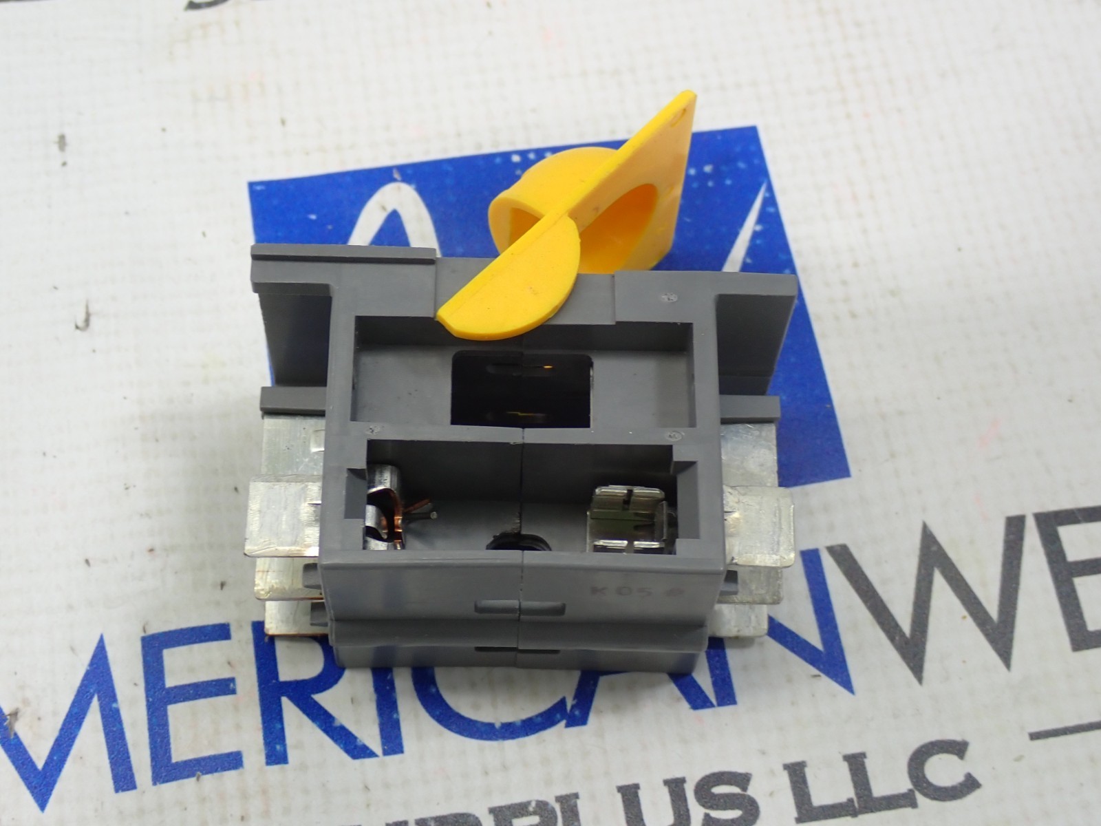 Bussman OPTIMA OPM-1038R Overcurrent Protection Module Fuse Block New