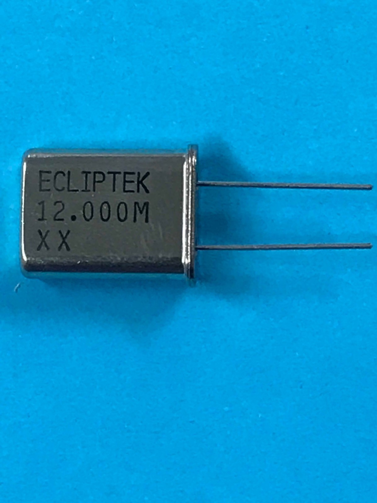 Ecliptek 12.000m Crystal (lot of 50)