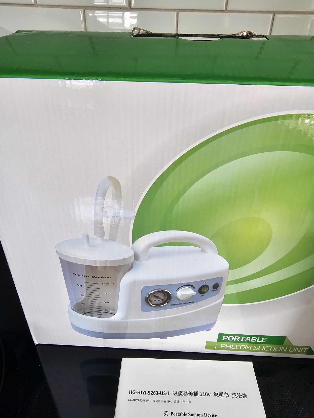 Portable Phlegm Suction Pump with Regulator Valve and Vacuum Gauge