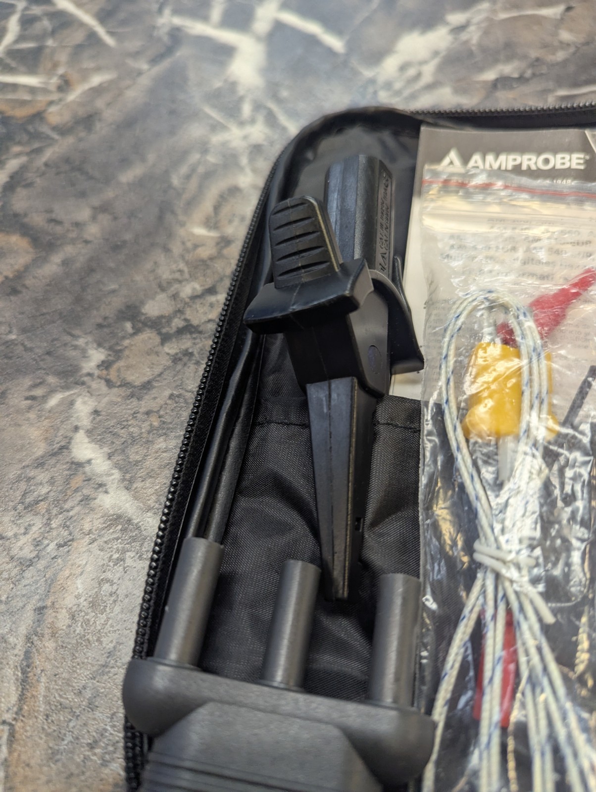 Amprobe AM-570 True RMS Industrial Digital Multimeter Tested Kit