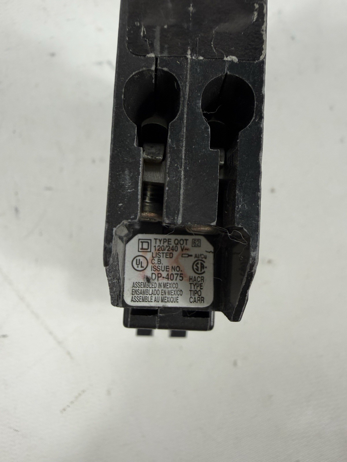 Square D QOT2020NC, TWIN, Tandem, 1 Pole, 20 Amp Circuit Breaker, QO 20A NO HOOK