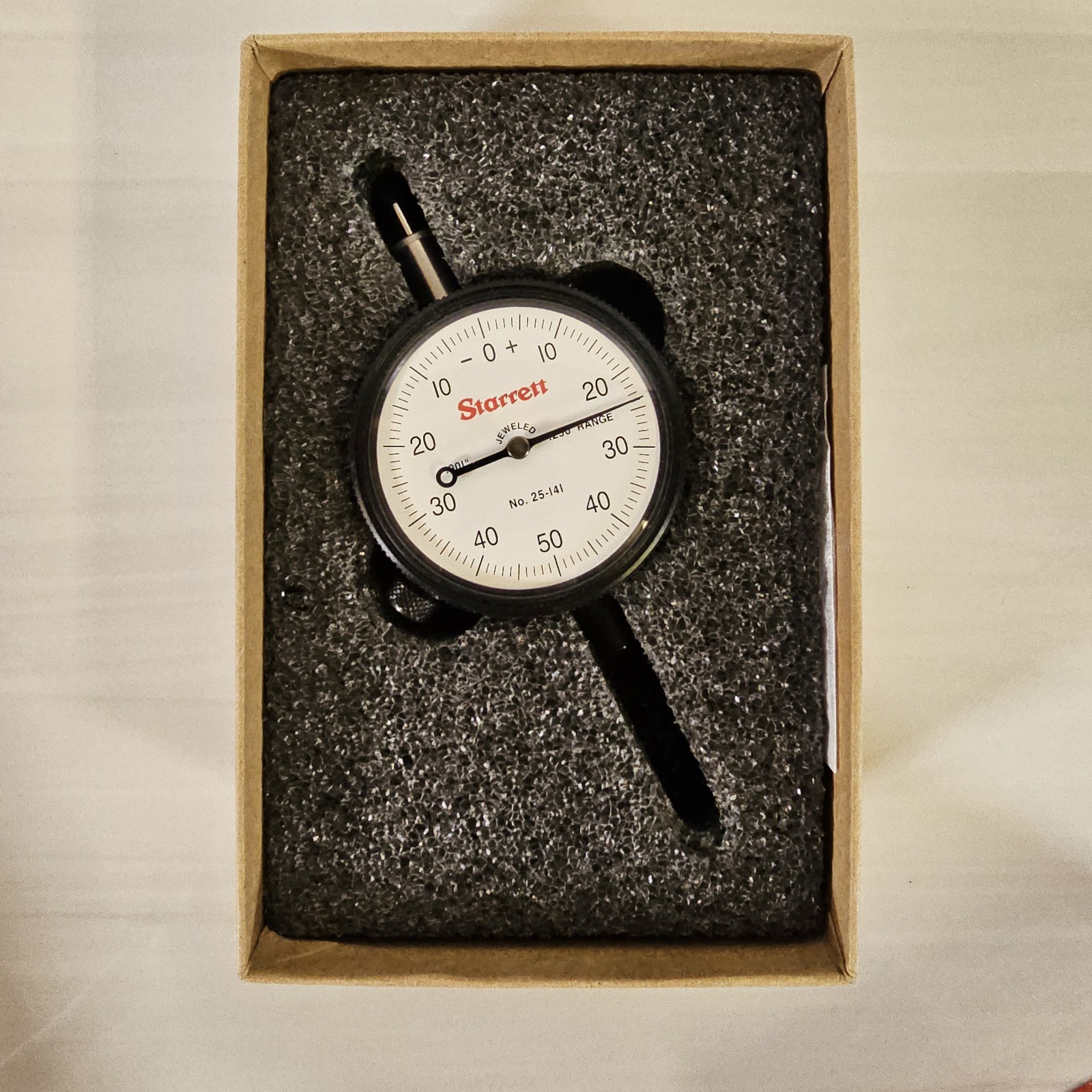 Nice Starrett 53240 25-141J Dial Indicator 0-.250″ Range 0.001″ Graduation Lug