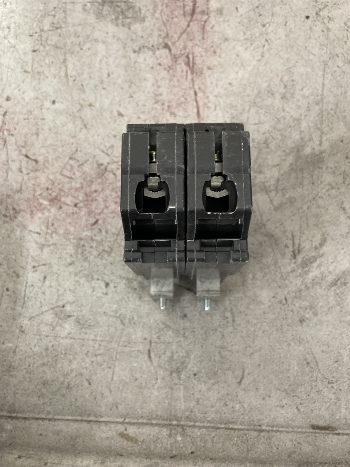 GE THQB2130 30 Amp 2 Pole 120/240V Mini Circuit Breaker
