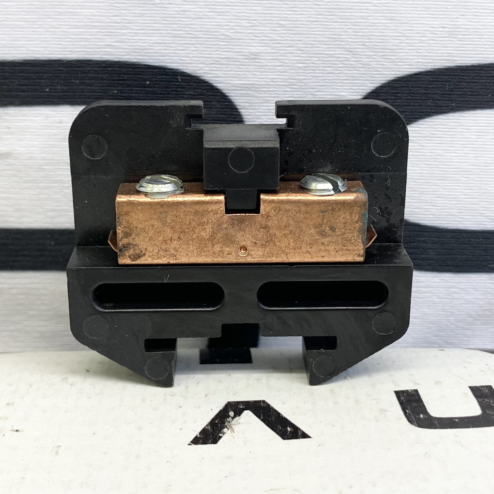 Lot of 92 Square D 1828-C20 Terminal Blocks New DIN Rail Mount Industrial – USA