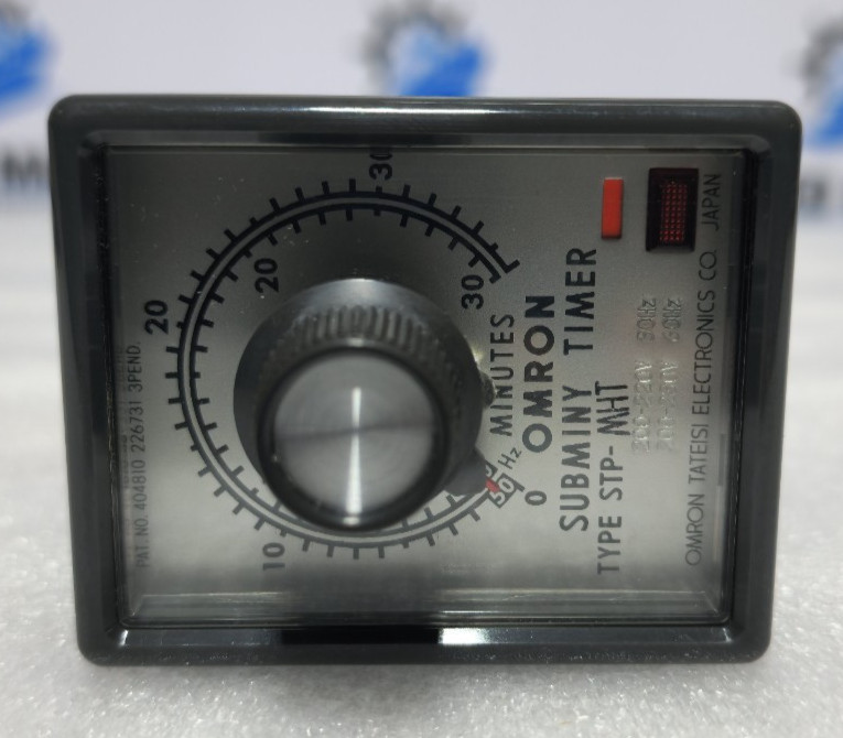 Omron STP-MHT Subminy Timer Relay 0-30Min 200VAC 8-Pin
