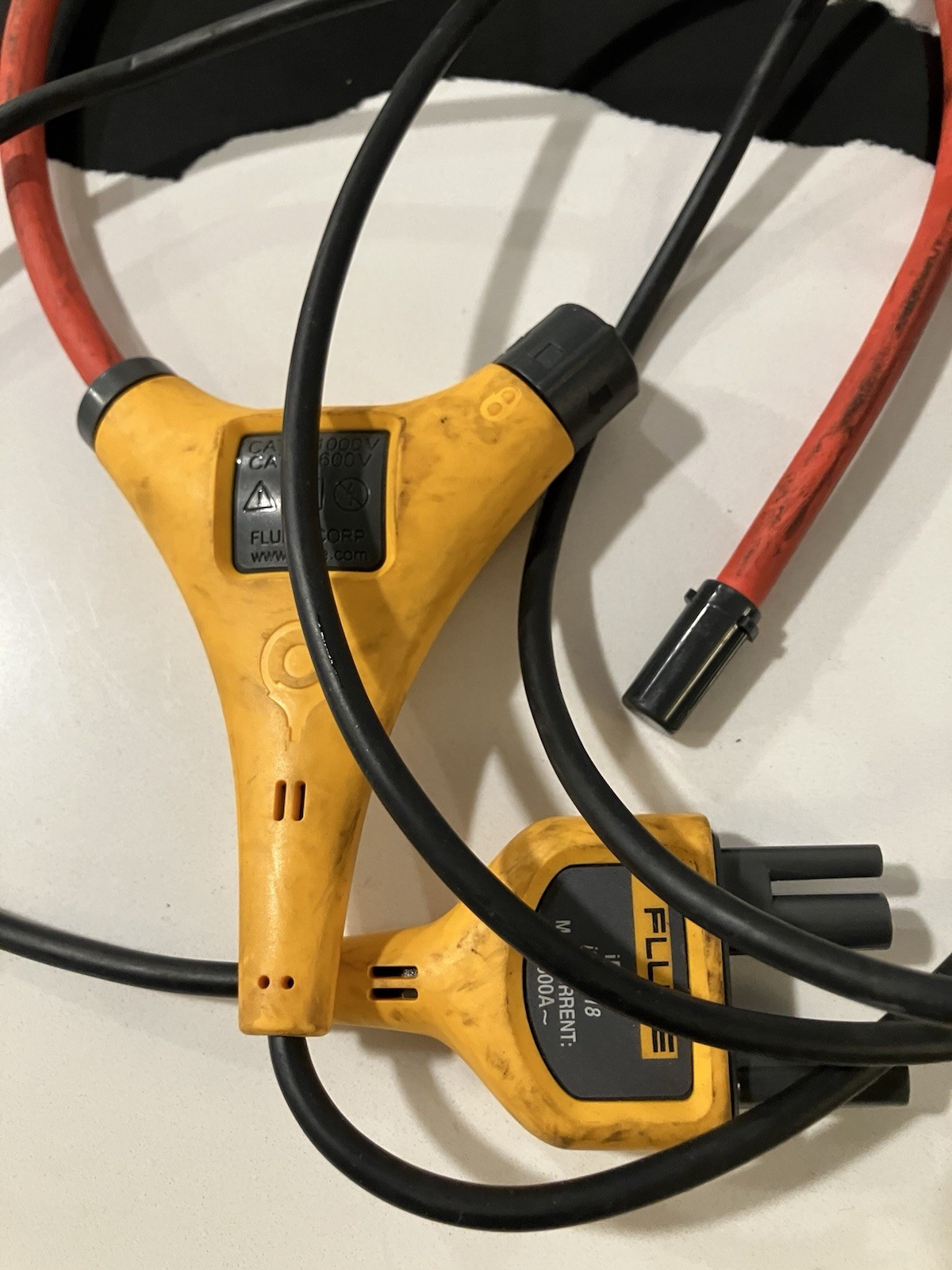 Fluke 376 FC True-RMS Clamp Meter W/ 18-Inch iFlex i2500-18