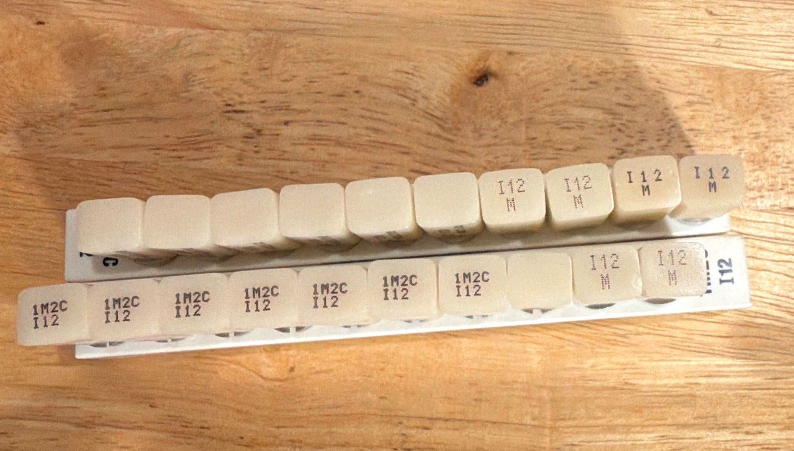 VITA VITABLOCS Mark II Shade Guide Blocks Tabs Set 1M2C I12 Lab, I12M