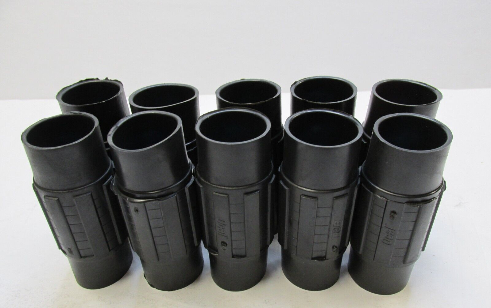 10 ea. Thomas and Betts Ocal Rigid Conduit Threaded PVC Coated 1″ NPT Coupler
