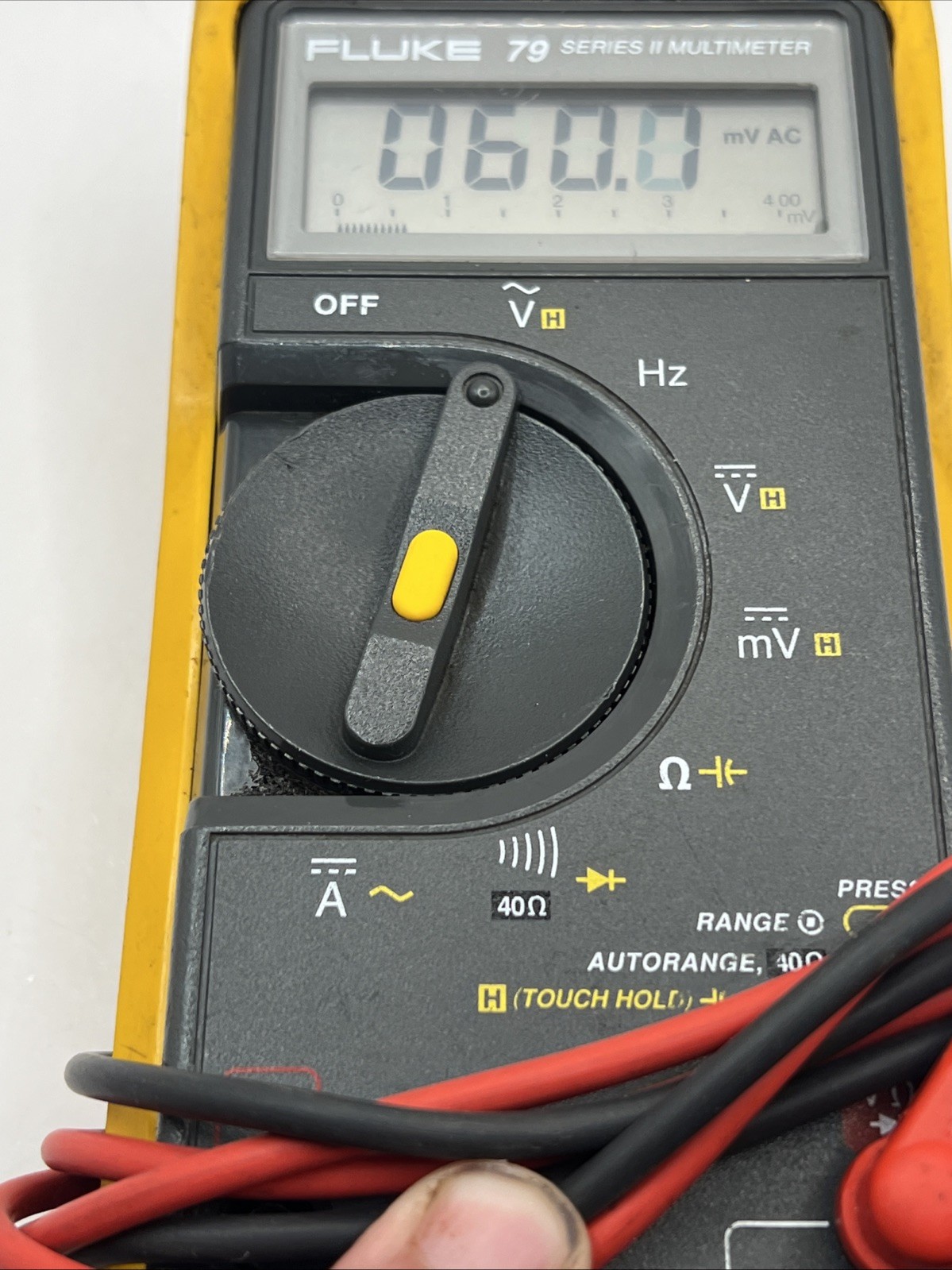 Fluke 79 Series II Digital Multimeter CAT III Auto-Ranging 1000V 10A 40MΩ