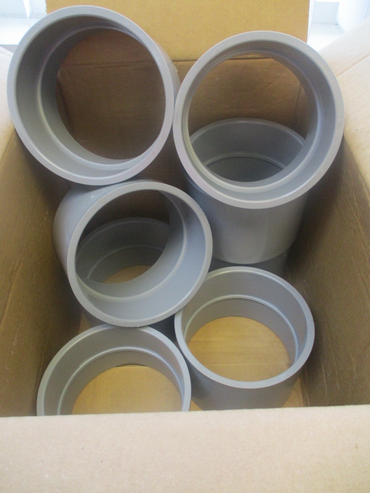 THOMAS AND BETTS /CARLON P/N E940P LOT OF 8, 5″ SCH 40 COUPLINGS