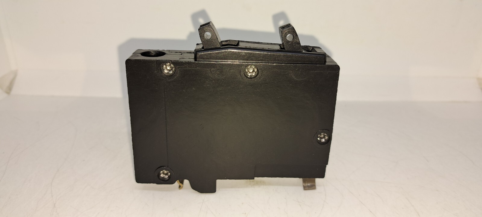 Square D QO2020 20 Amp 1 Pole Piggyback Circuit Breaker CLIP QOT2020