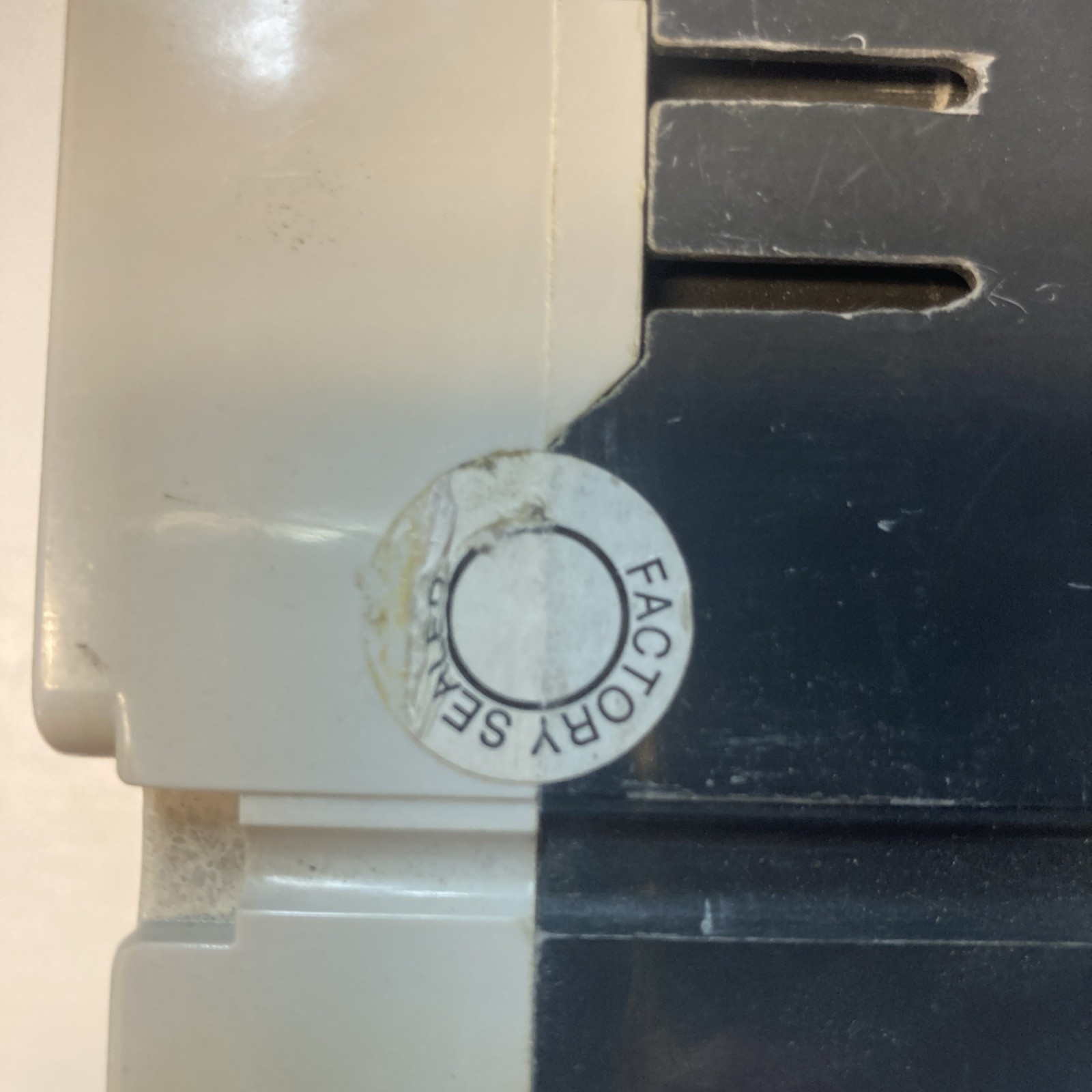 Eaton EHD3060 Industrial Circuit Breaker 60A 3-Pole 480VAC