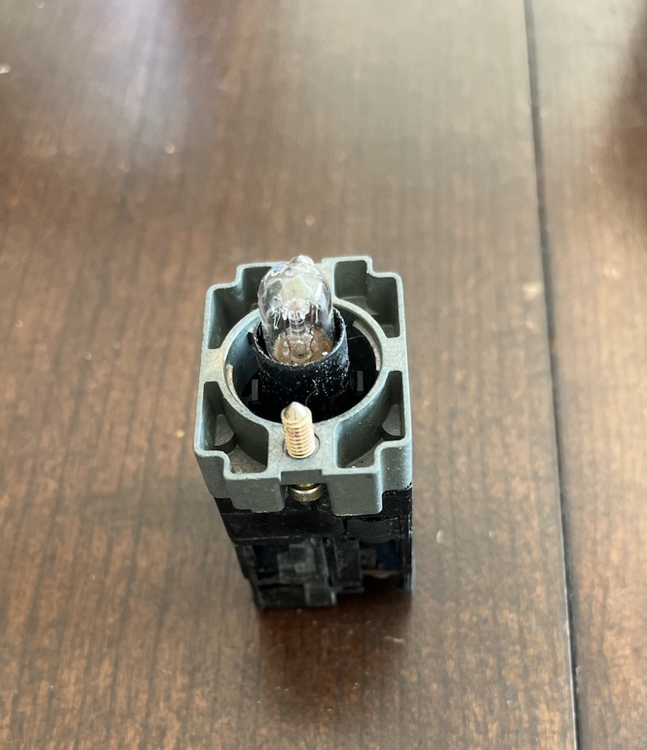 Telemecanique Z-BW06 Pilot Light w ZB2-BE101 BE102 Contact Blocks 22mm