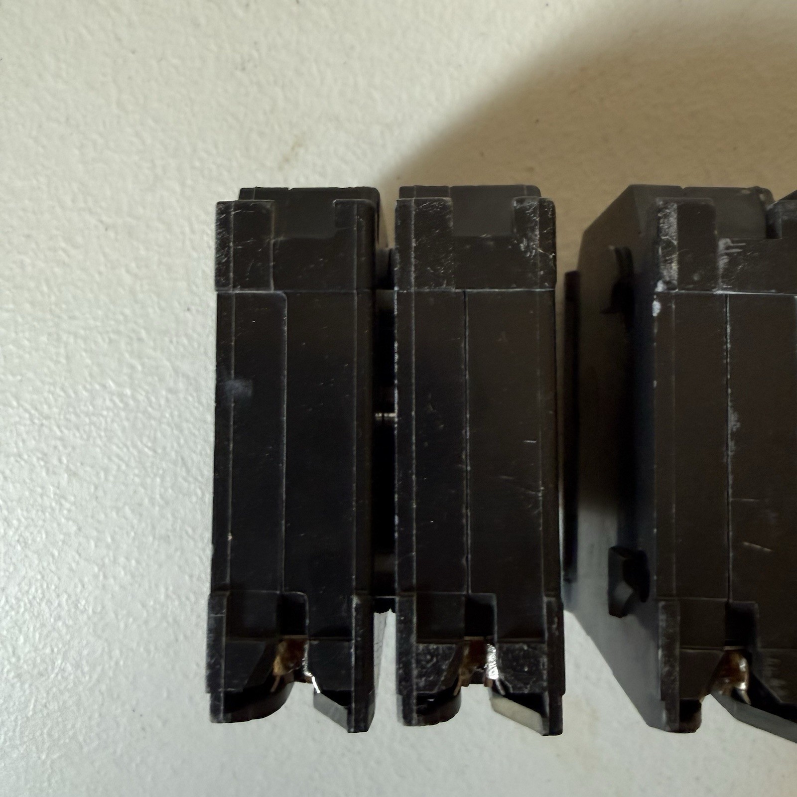 Lot of 3 Square D HOM230 Circuit Breaker 2-Pole 30 Amp 120/240 Volt AC Homeline