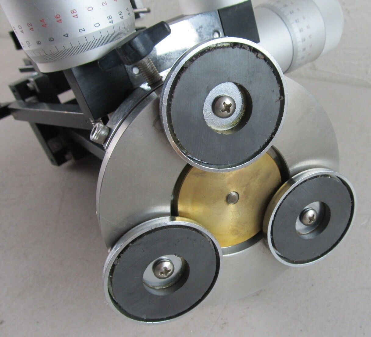 Sutter Instrument MP-85 Micromanipulator w/ Rotating Magnetic Base