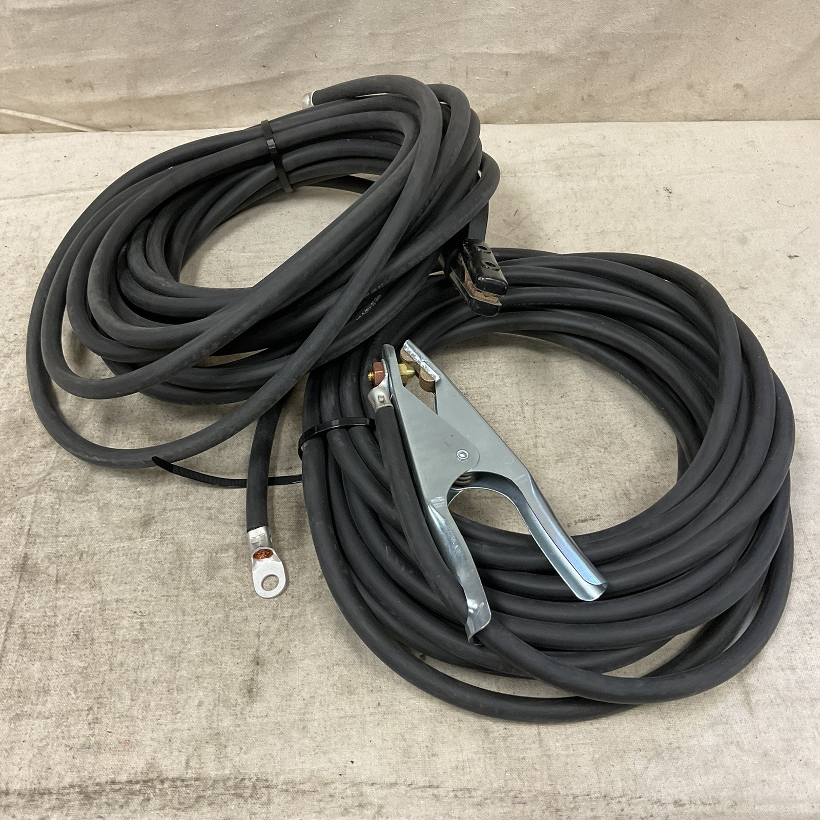 MILLER ELECTRIC 173851 Stick Electrode Holder and Cable #2/0 50′
