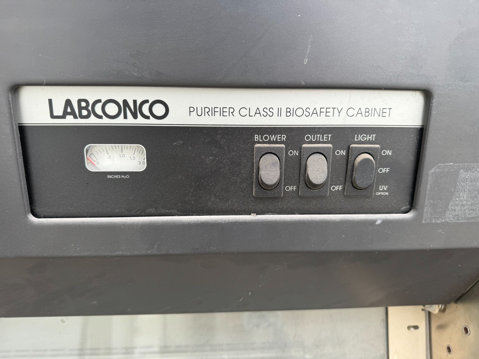 Labconco Purifier Class II Biosafety Cabinet 36209-04 Y 408653 • 48″ WORKING