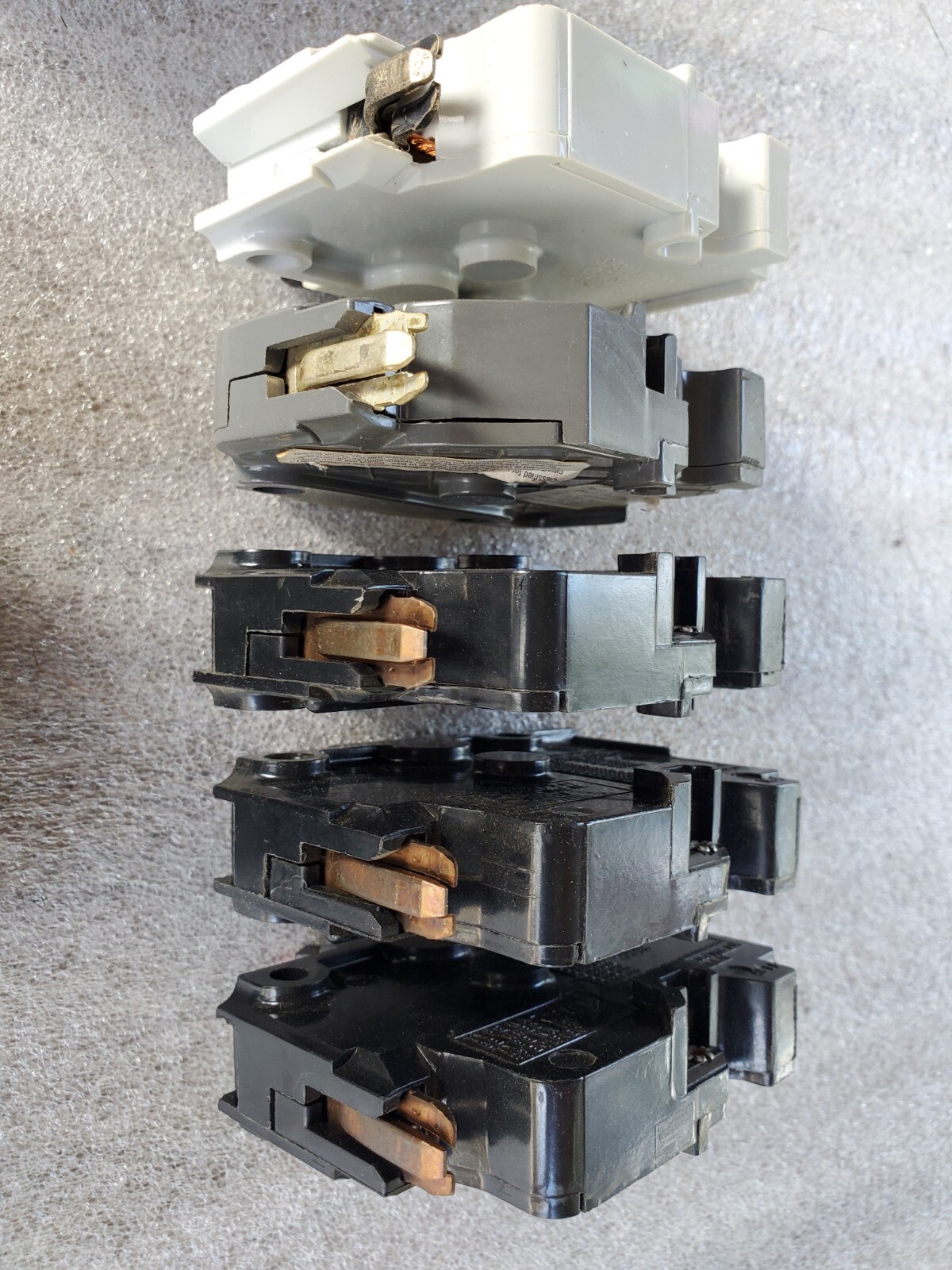 Lot of 20 Federal Pacific Electric Breakers Stab-Lok 50A 40A 30A 20A 15A