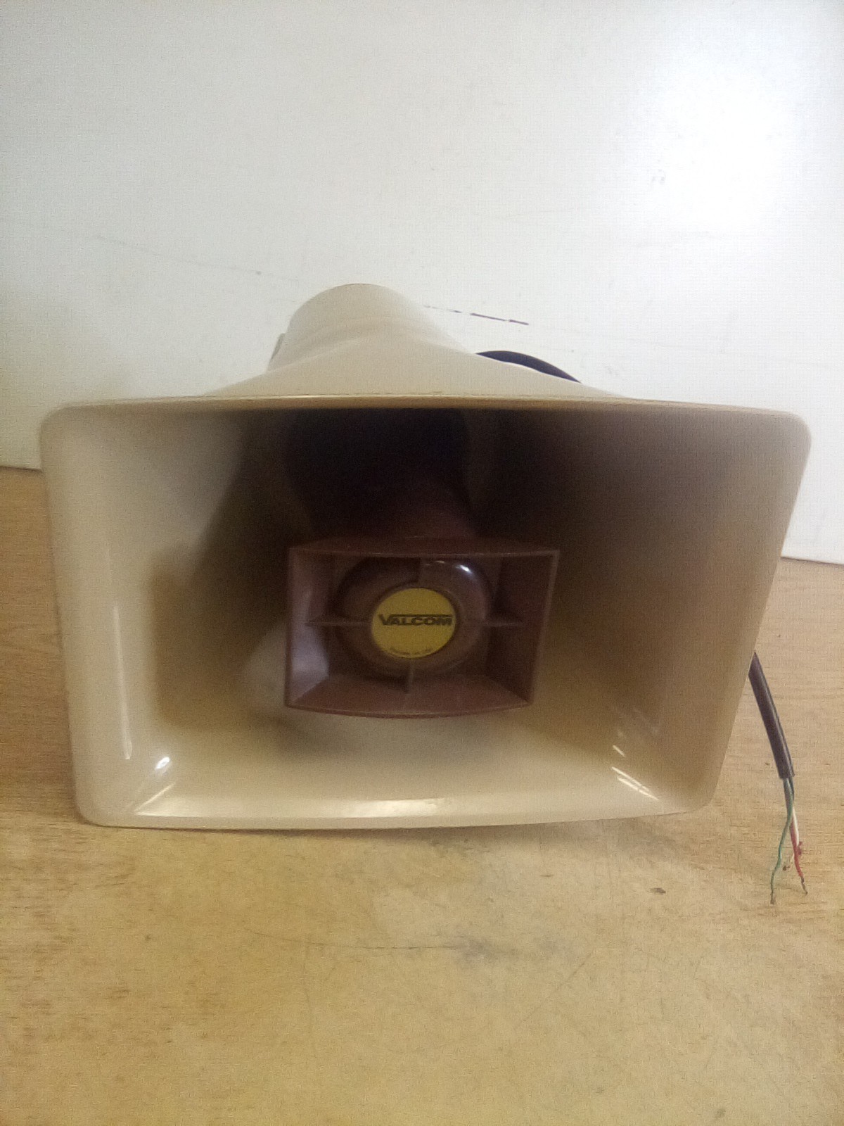 Valcom V-1030C One Way Paging Horn 5Watts 24VDC